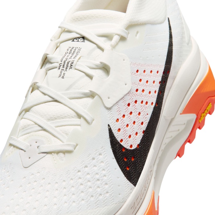 Dettaglio della Nike ACG Zegama Trail